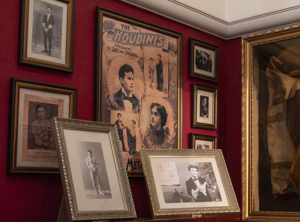 A Houdini-kiállítás a Dísz téren. fotó: Rényei Erna